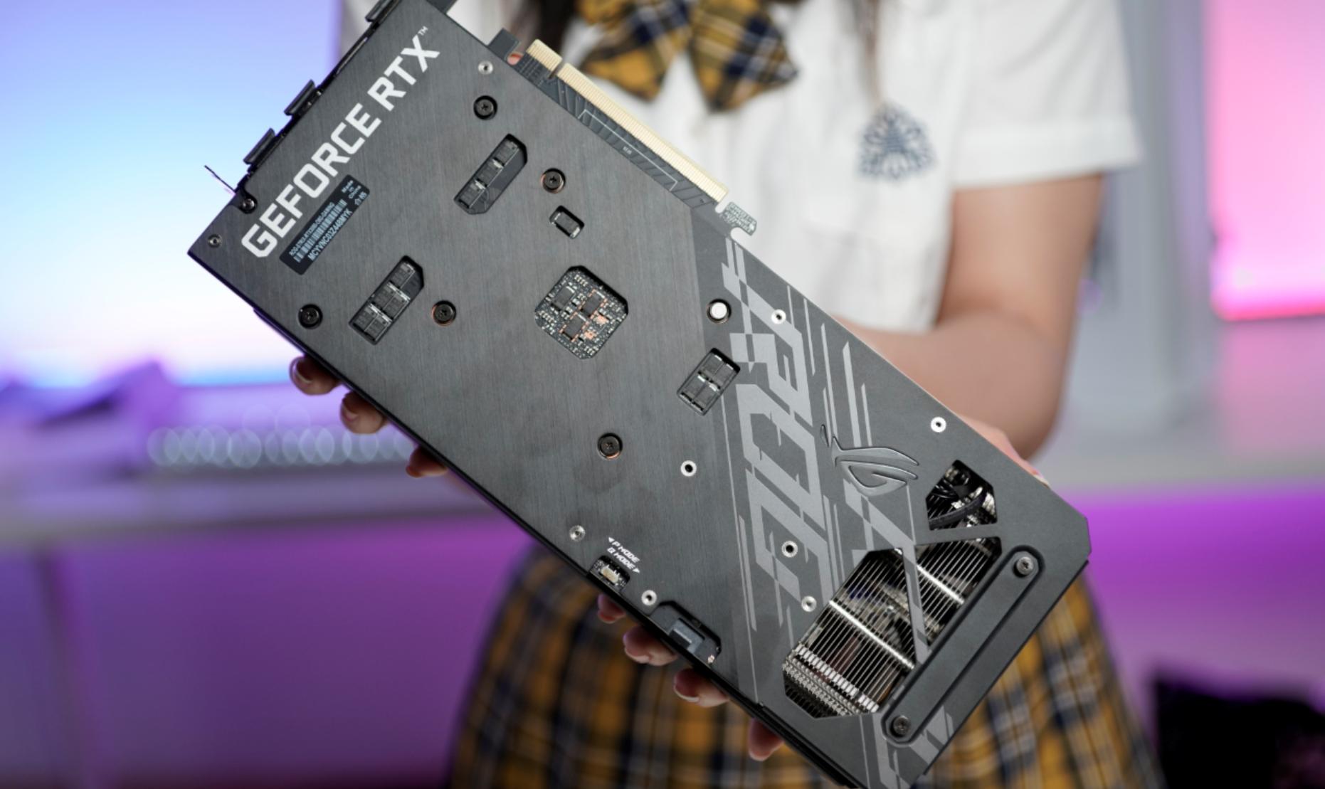 618如何用1万元装一台ROG玩家国度全家桶电脑