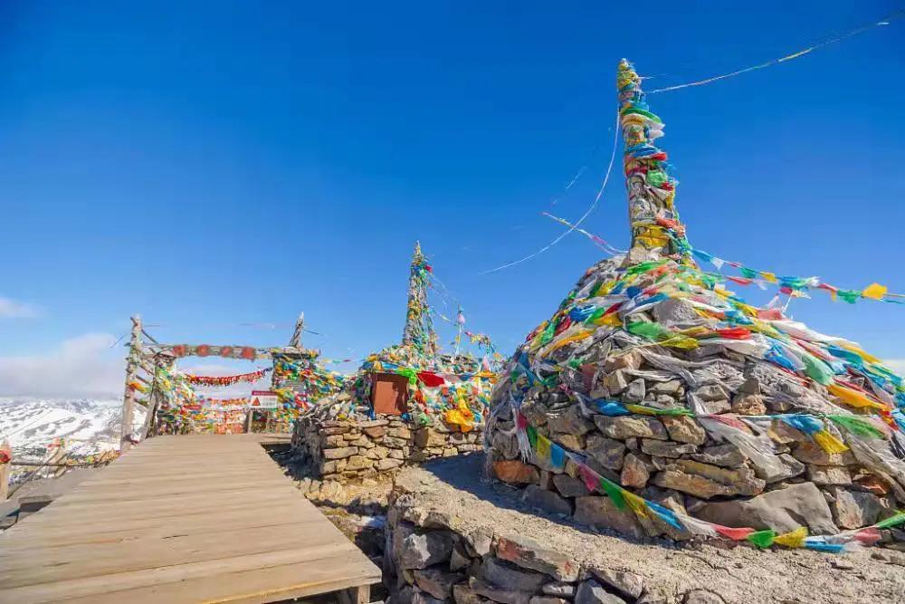 云南旅游避暑景点有哪些地方好耍,云南避暑美食胜地