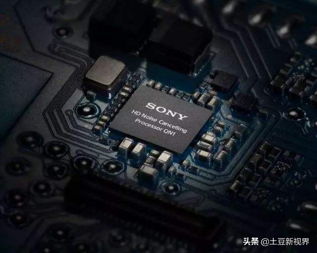 长安cs35plus行车记录仪什么品牌,红旗hs5用什么品牌的行车记录仪好