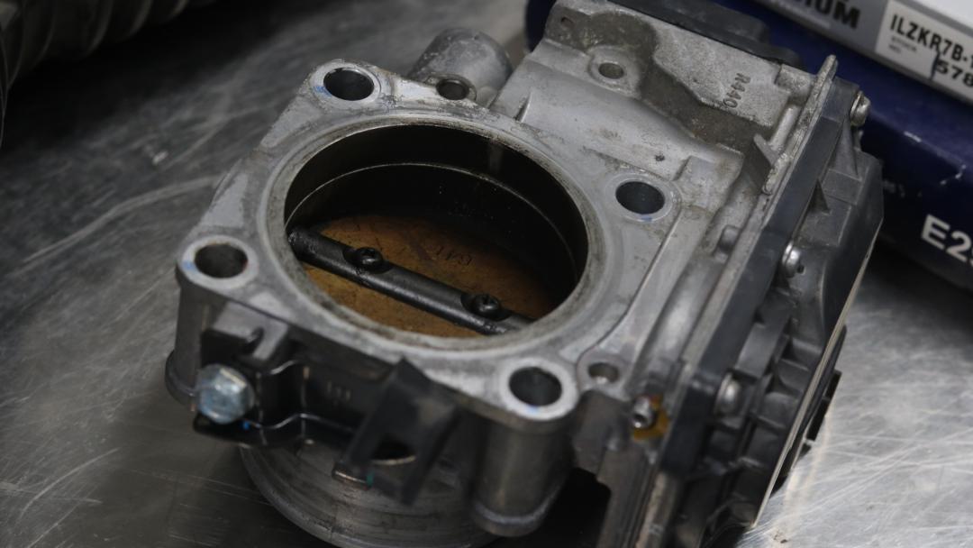 老款艾力绅全车翻新,老款艾力绅2.4大修