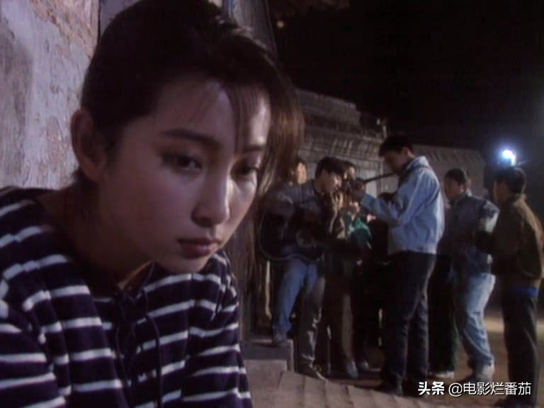 风筝和潜伏伪装者哪个好看,伪装者和风筝哪部好看