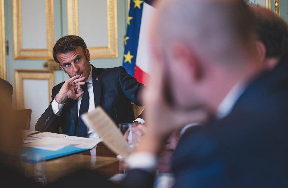 马克龙41岁照片,42岁马克龙和布丽吉特