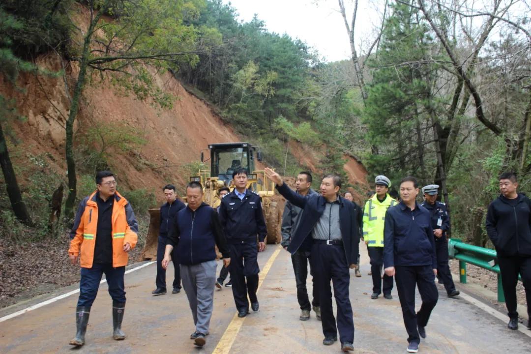 富县公安严打,富县2022年全县公安工作会议