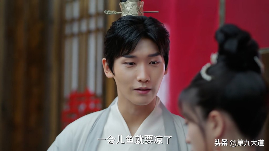 邢昭林新剧刚开播差评一片，看十分钟就弃剧，问题出在哪？