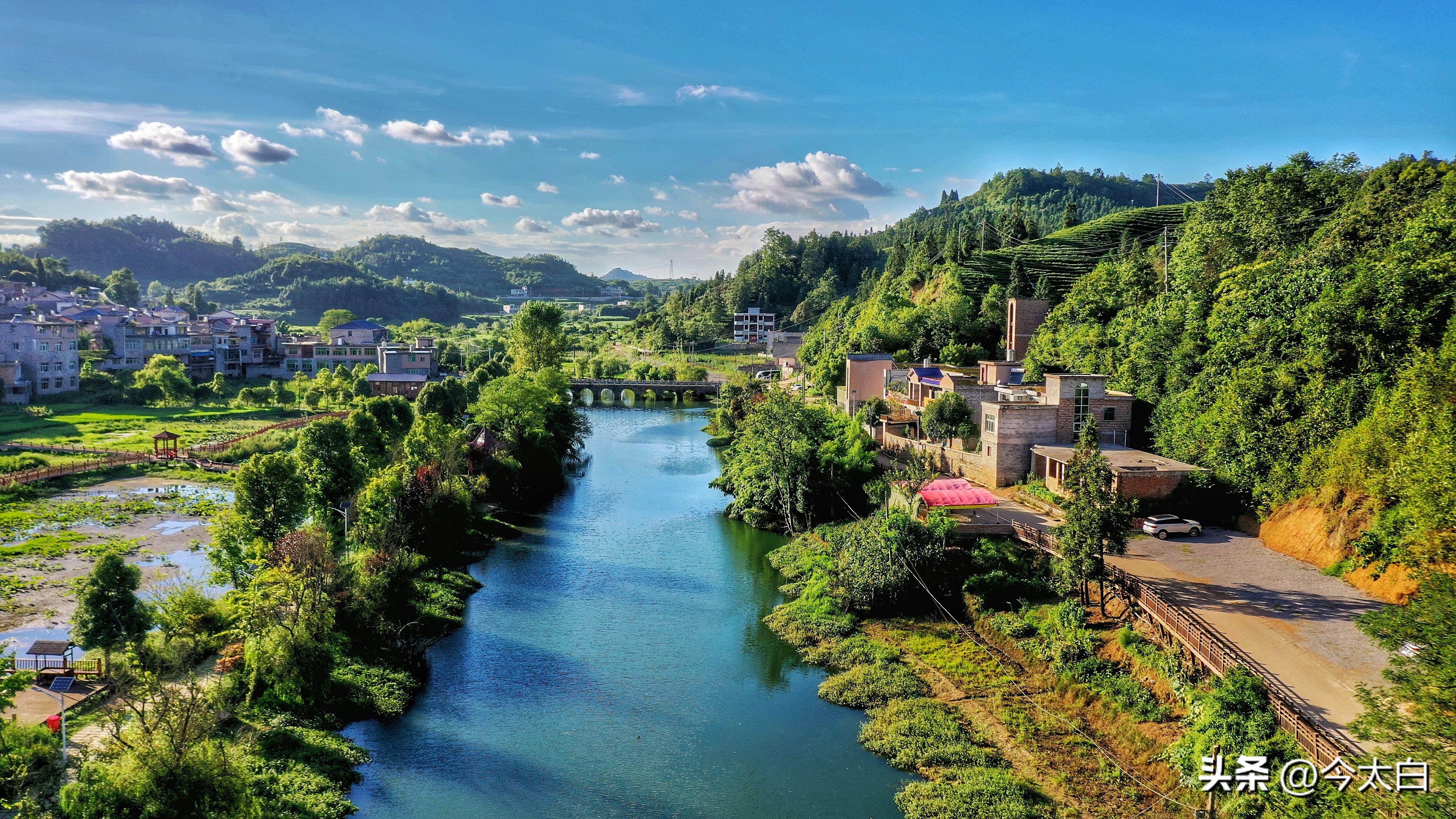 比黄果树瀑布还高8米,比黄果树还高6倍的瀑布