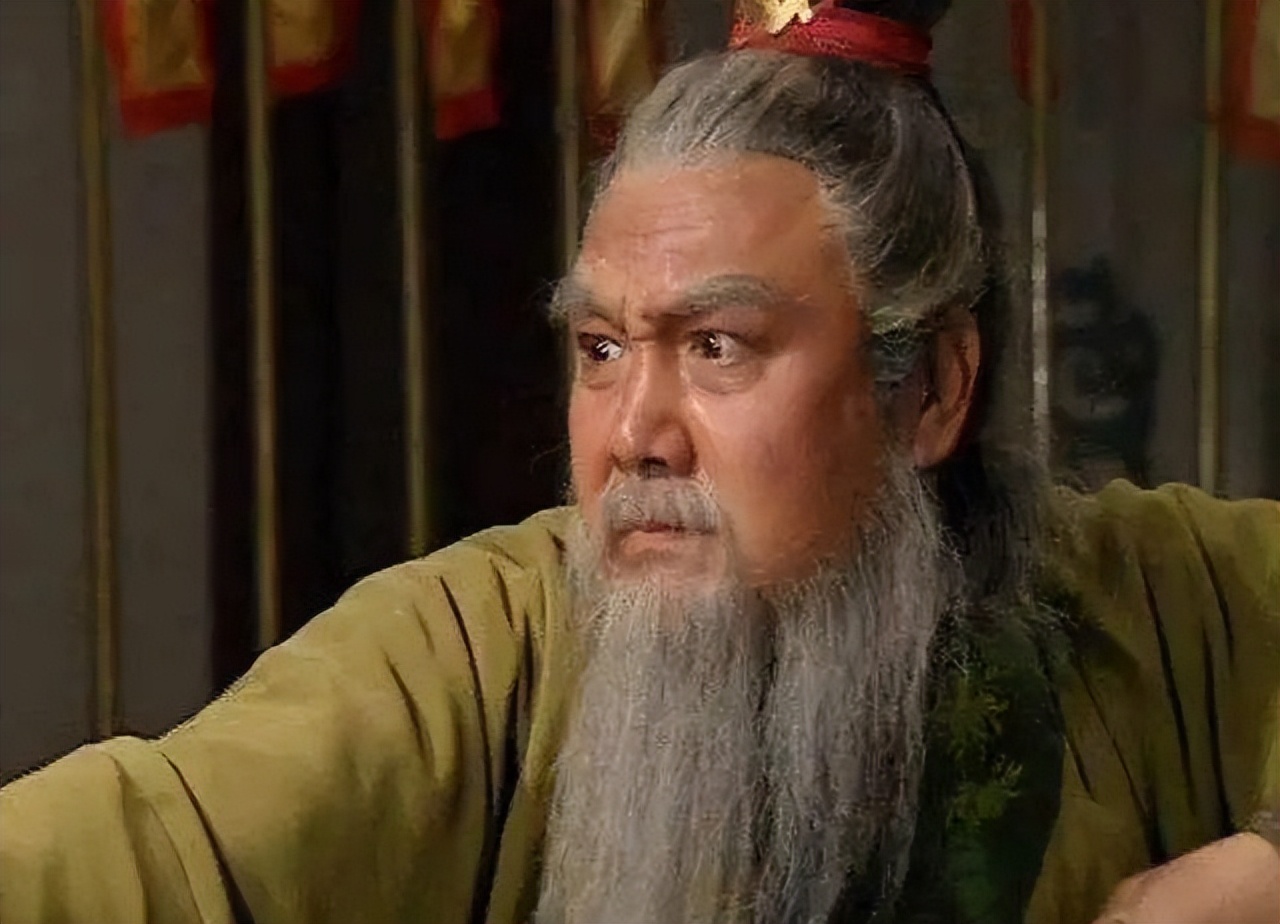 老三国关羽不服黄忠封五虎将,关羽不服黄忠封五虎将原视频