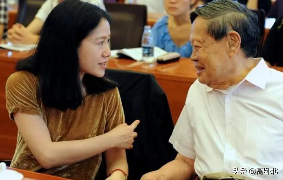 47岁翁帆结婚了吗,42岁的娇妻翁帆隐藏了多年的秘密