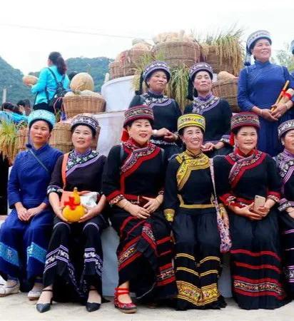 五十六个民族服饰视频,五十六个民族服饰完整版