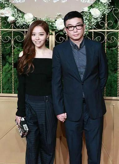 张靓颖跟冯轲的故事,张靓颖和冯轲什么感情