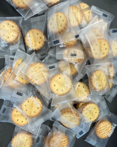 爆灯拉，不买后悔系列，想不到Ddung竟然出了这么好吃的小饼干