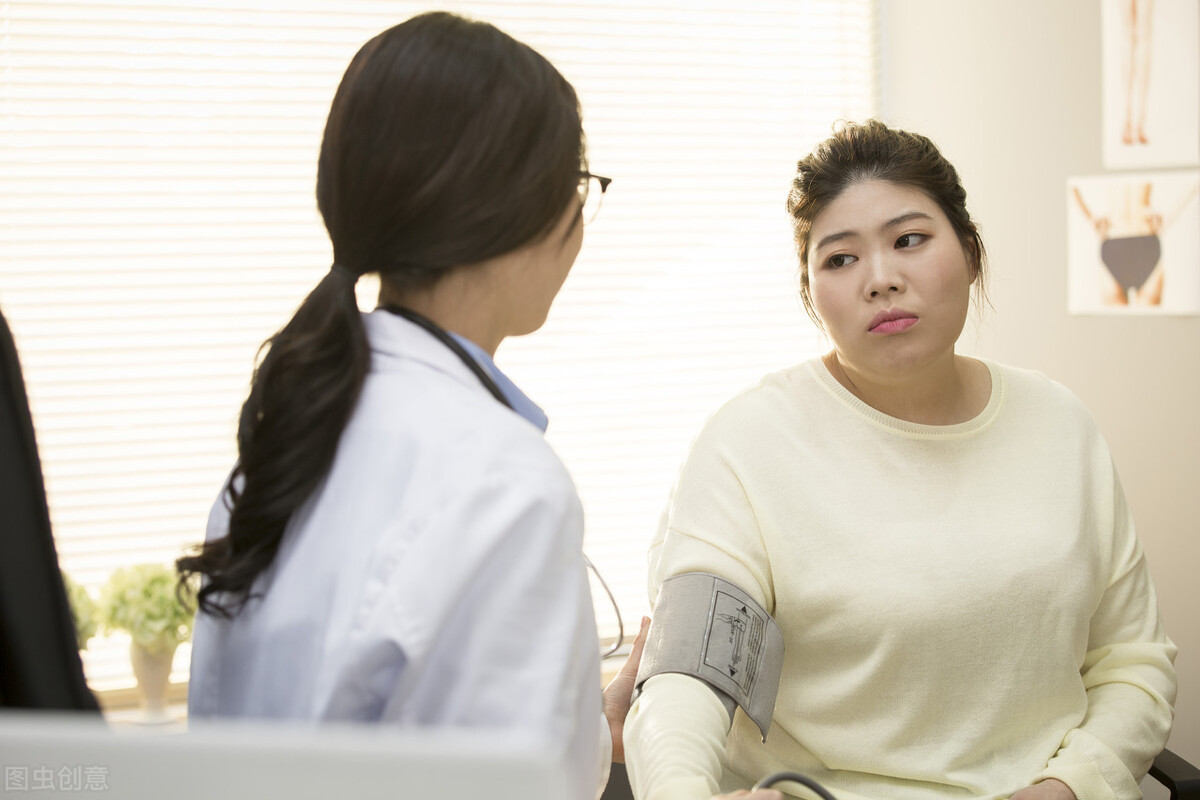 25岁有轻度高血压应该怎么预防,中青年高血压如何治疗最合适