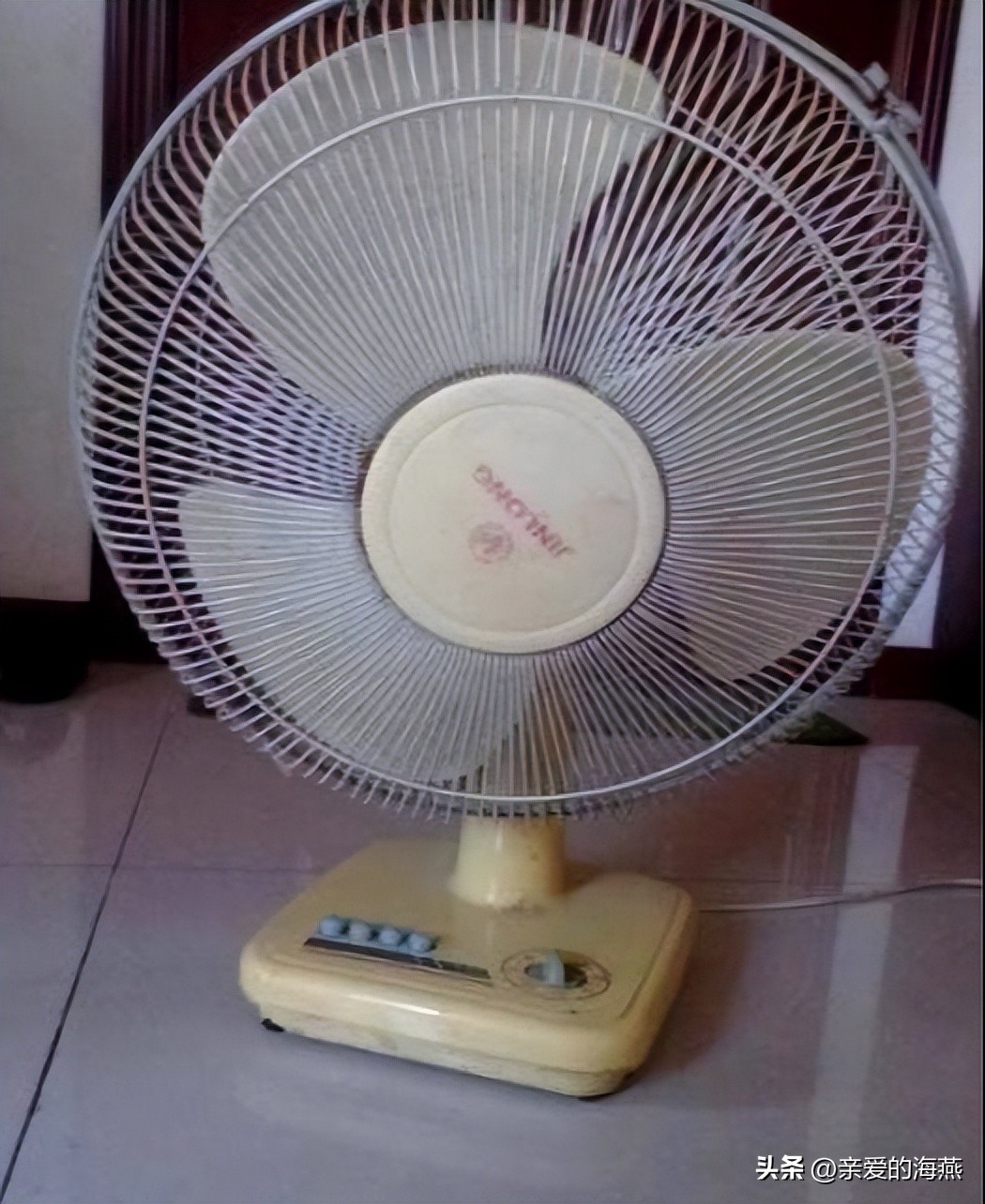 7080年代正在消失的生活物件,农村发现1000多件70年代的老物件