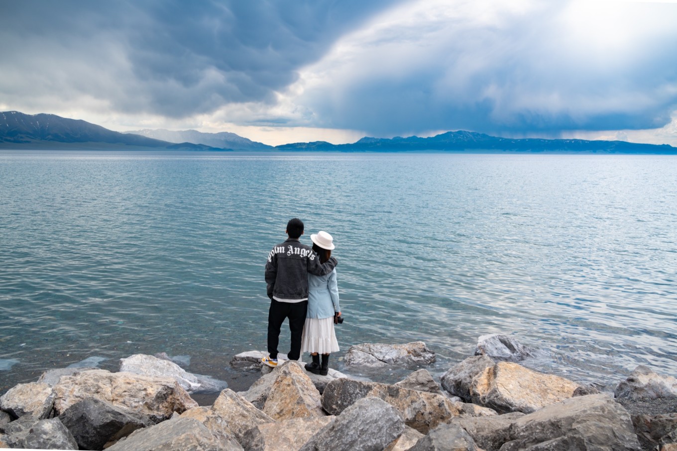 新疆伊犁之美,走了一圈才发现世界万物远不及你