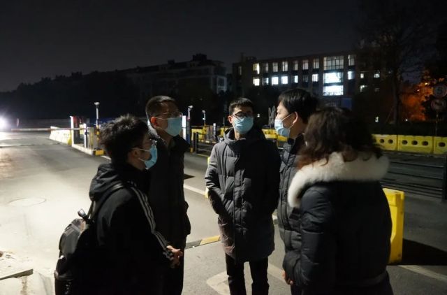 疫无反顾依旧坚守,义无反顾勇担使命