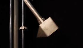 骑摩托戴头盔什么样的头盔最安全,骑乘摩托车戴好安全头盔