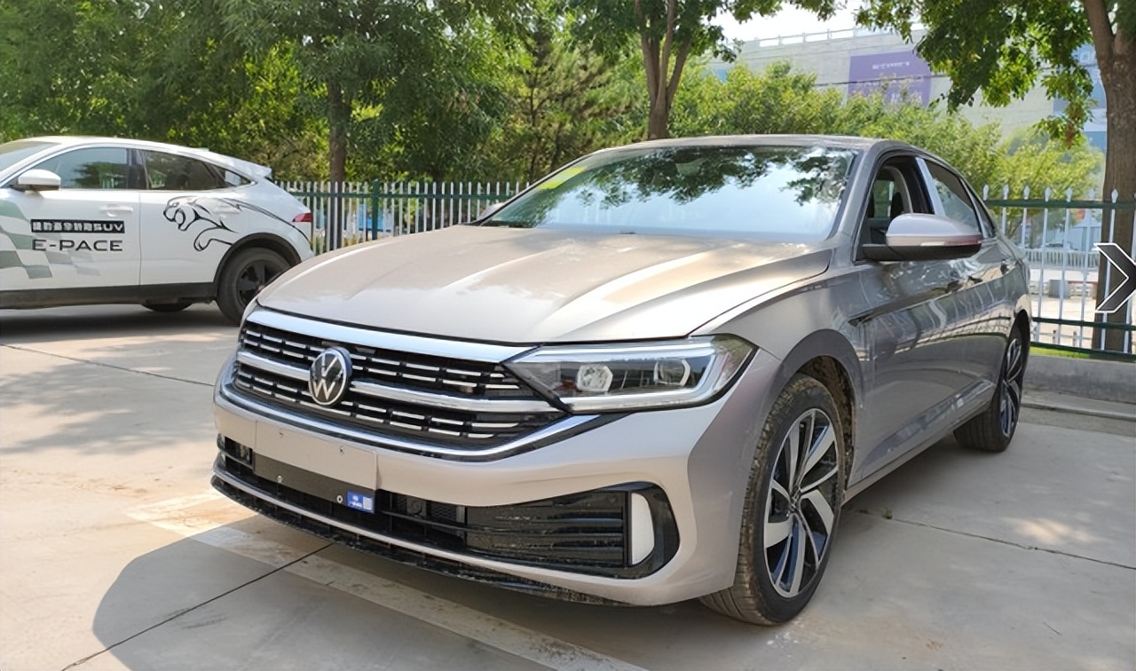 大众新速腾省油吗,新款速腾驾驶感受和质量怎么样