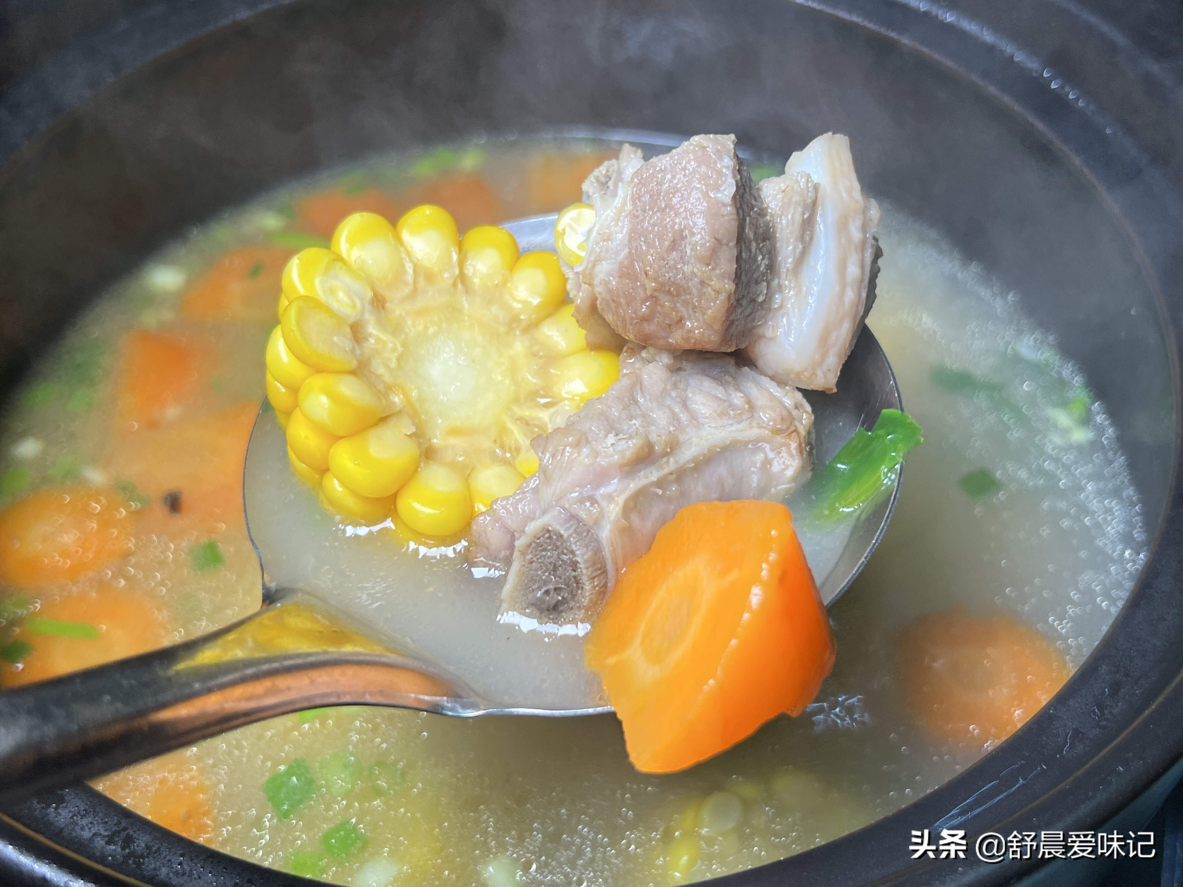 怎么熬玉米排骨汤才鲜美,排骨汤玉米汤怎么才能有味道