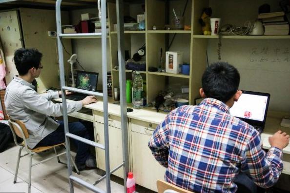 不是富家女却有“公主病”？高校男生吐槽“普信女”，说得太直接