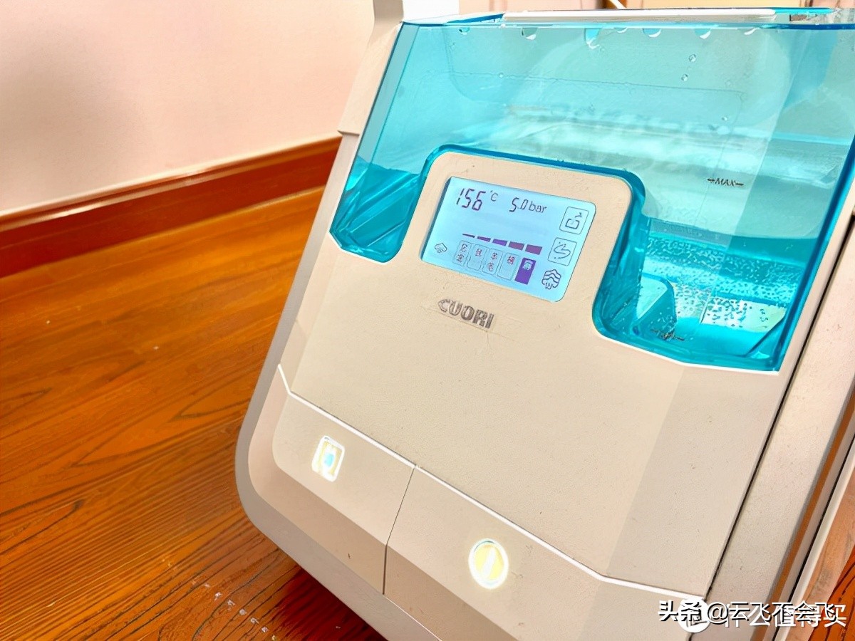 换季时节衣柜如何收纳整理更整洁,收纳整理让你的衣柜不再凌乱