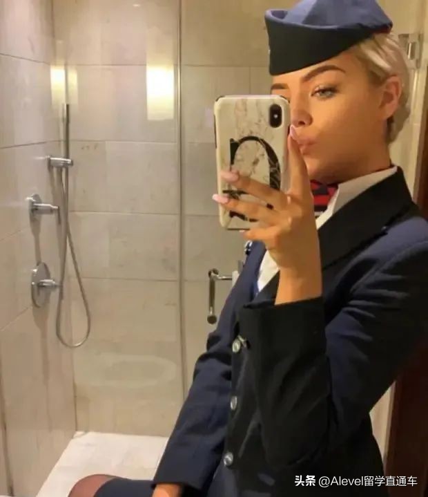 比C罗热度都高，世界杯太太团简直赢麻了