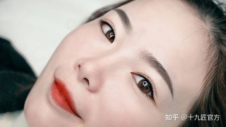 线条眉雾眉和丝雾眉的价格,眉毛厚适合雨雾眉和丝雾眉哪个好