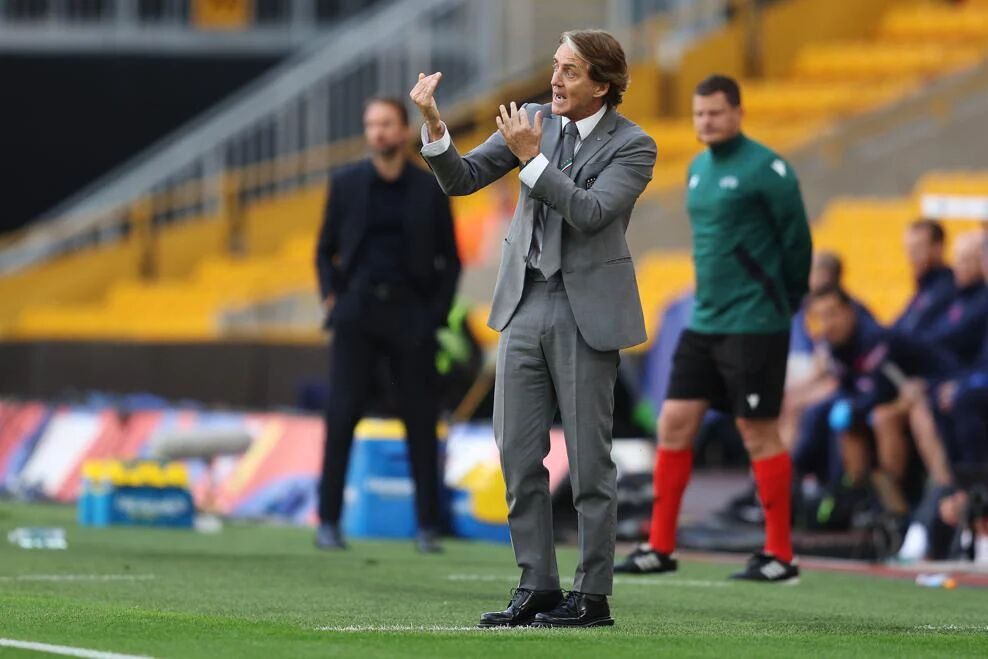 国米拿下意大利国脚,国米加冕意甲第20冠