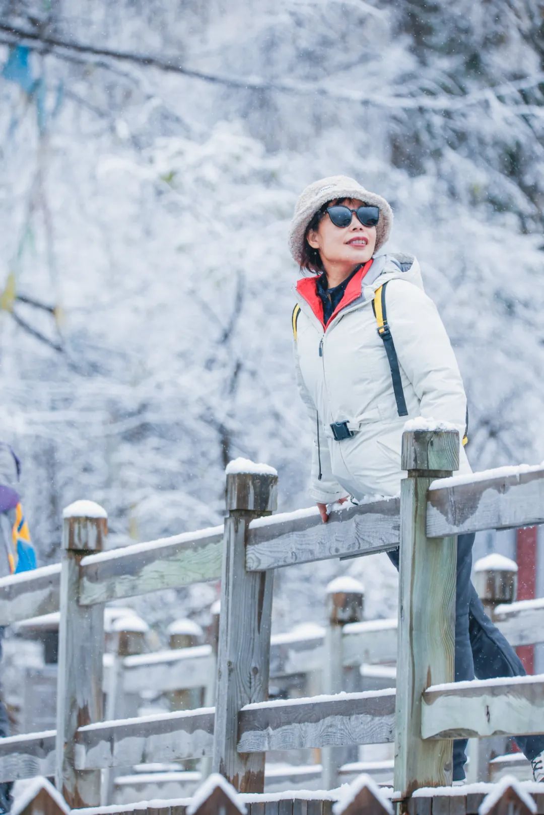 宸濊タ娴极鐨勫ぉ鑺辨澘,鏃嬭浆鏈ㄩ┈宸濊タ缇庢櫙