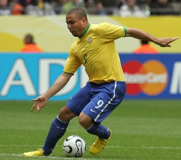 世界足球英雄盘点,足球世界最强先锋