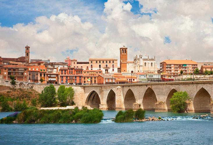 多久可以拿到西班牙护照,特殊贡献双国籍