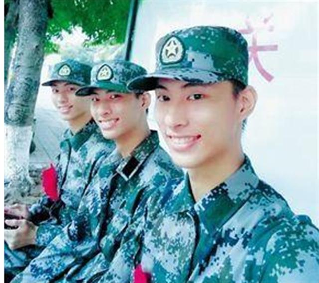 三胞胎兄弟不靠颜值靠实力：原来学舞蹈，现在成了军营男子汉
