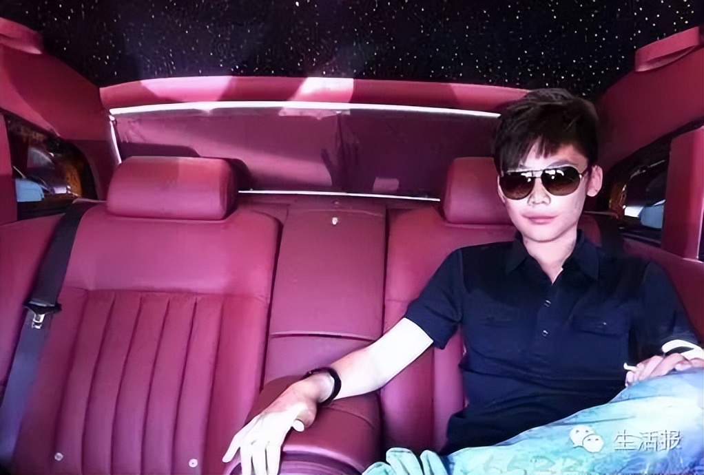 现实中富二代是怎么生活的？