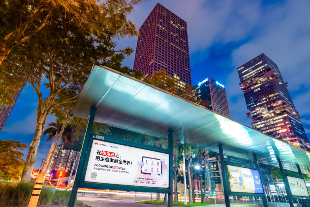 这组广告，透露了互联网企业如何将生意做到全世界