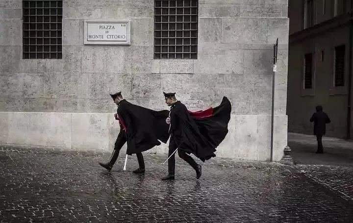 女警警服演变照片图片,最美警花警服图片