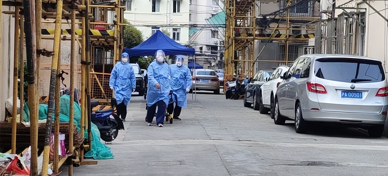 浦西封控期间要去医院怎么办,浦西封控首日