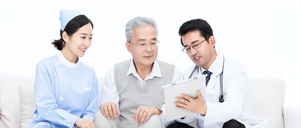 中年精子颜色为啥是红色,老年人精子有点粉红色是怎么回事