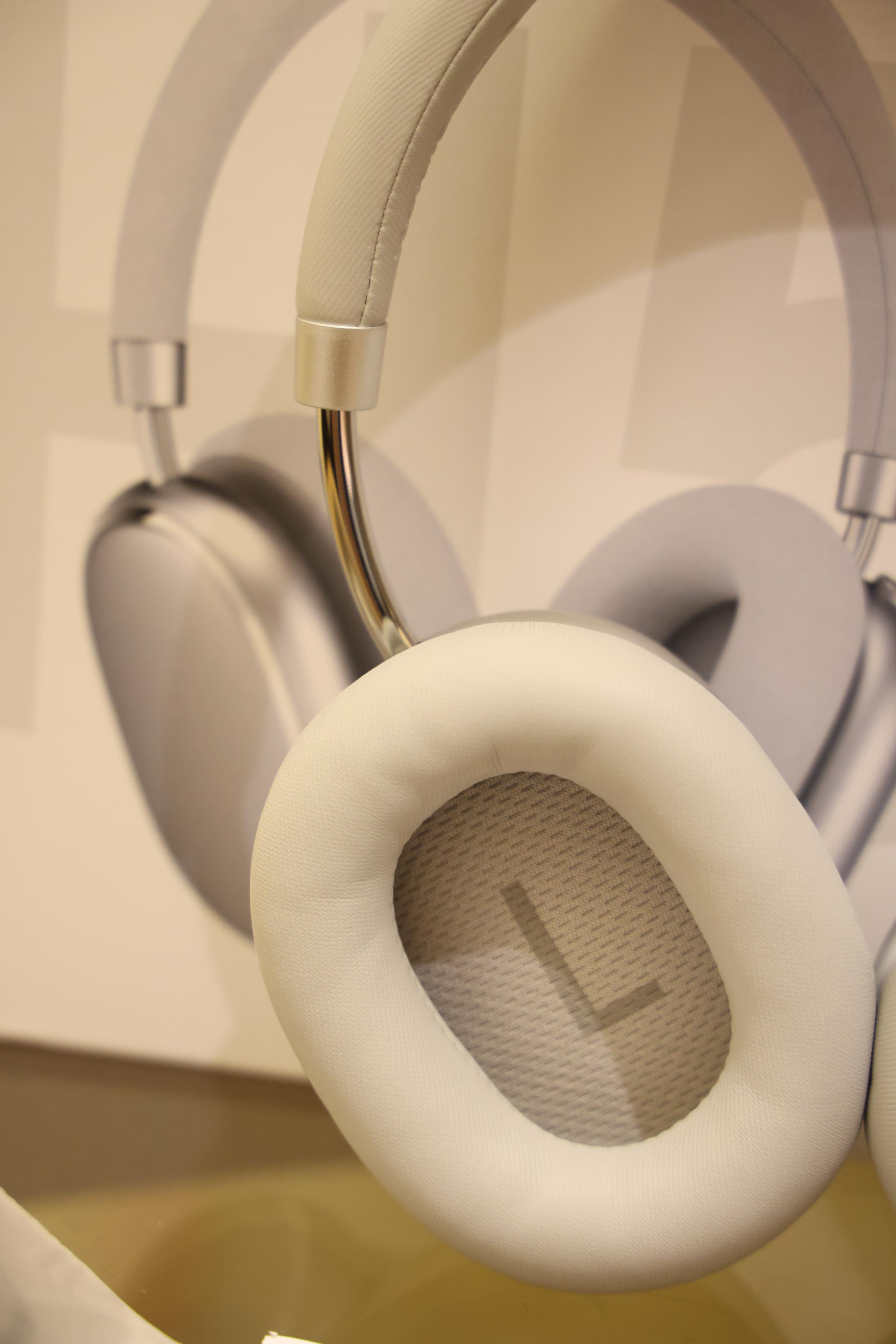 苹果头戴耳机airpods max出了几款 (苹果降噪耳机airpods promax价格)