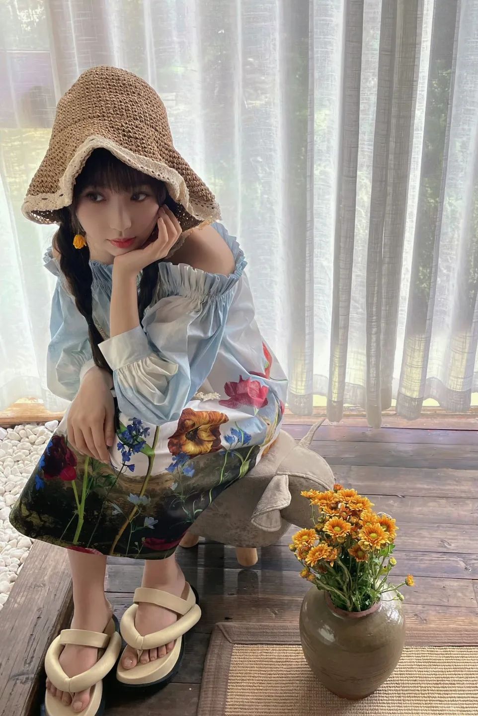 2023年四月旅游穿搭,四月穿衣笔记浪漫春日的十套穿搭