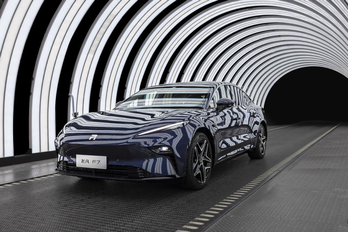 座座皆豪华，电动轿车飞凡F7正式上市，打造越级舒适体验