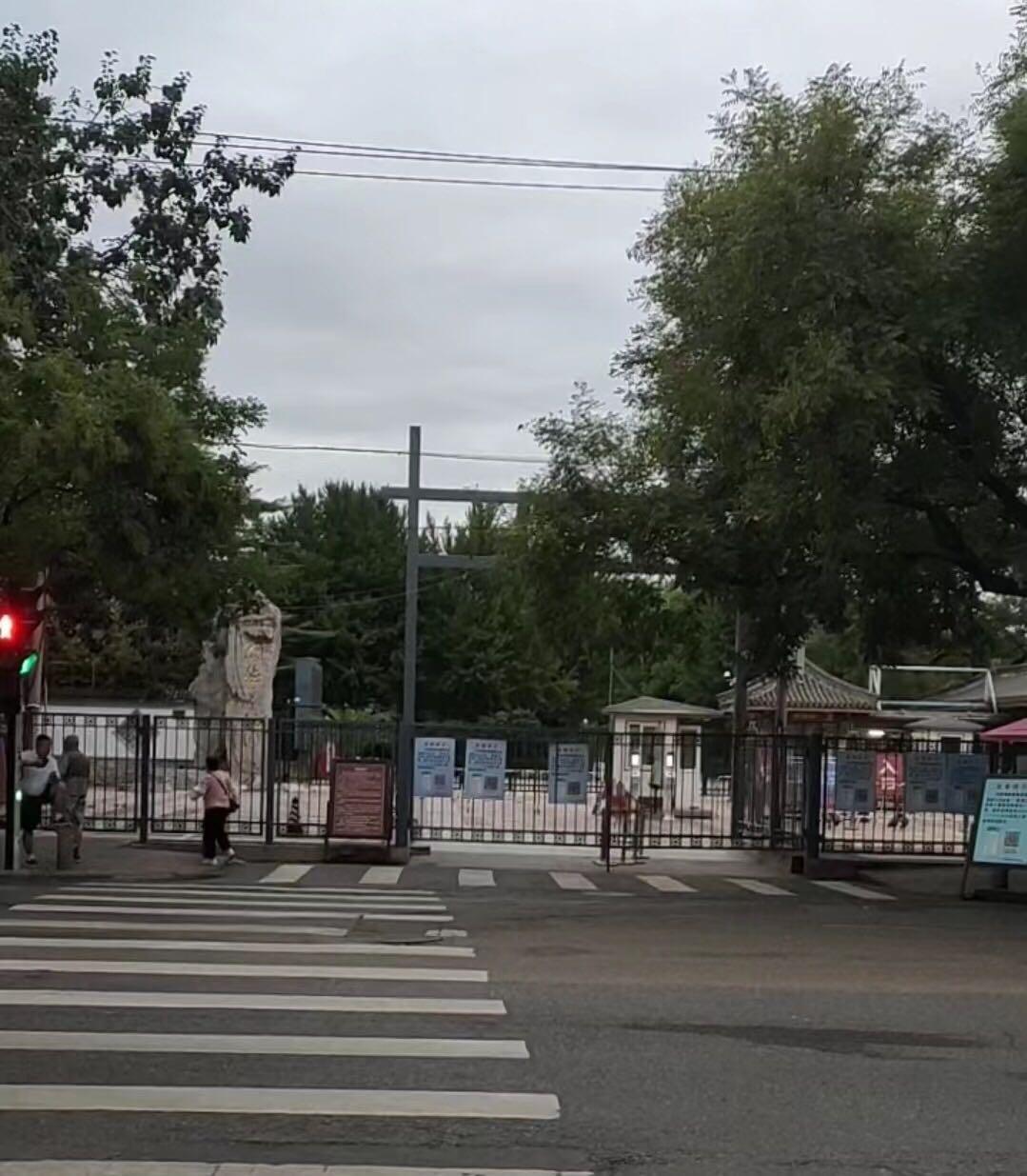 黑窑厂糖油饼地址在二环外,北京黑窑厂糖油饼分店地址