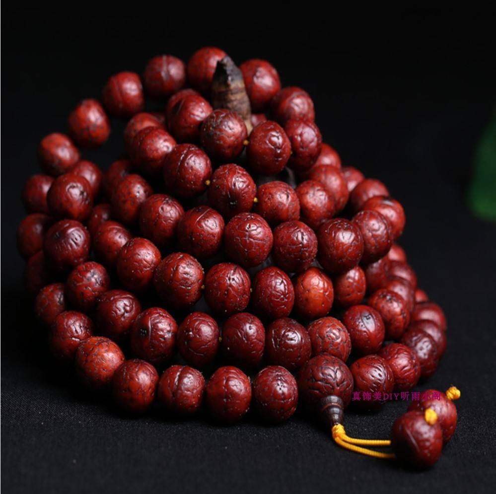 2023年文玩手串最流行什么,2023年玩的文玩