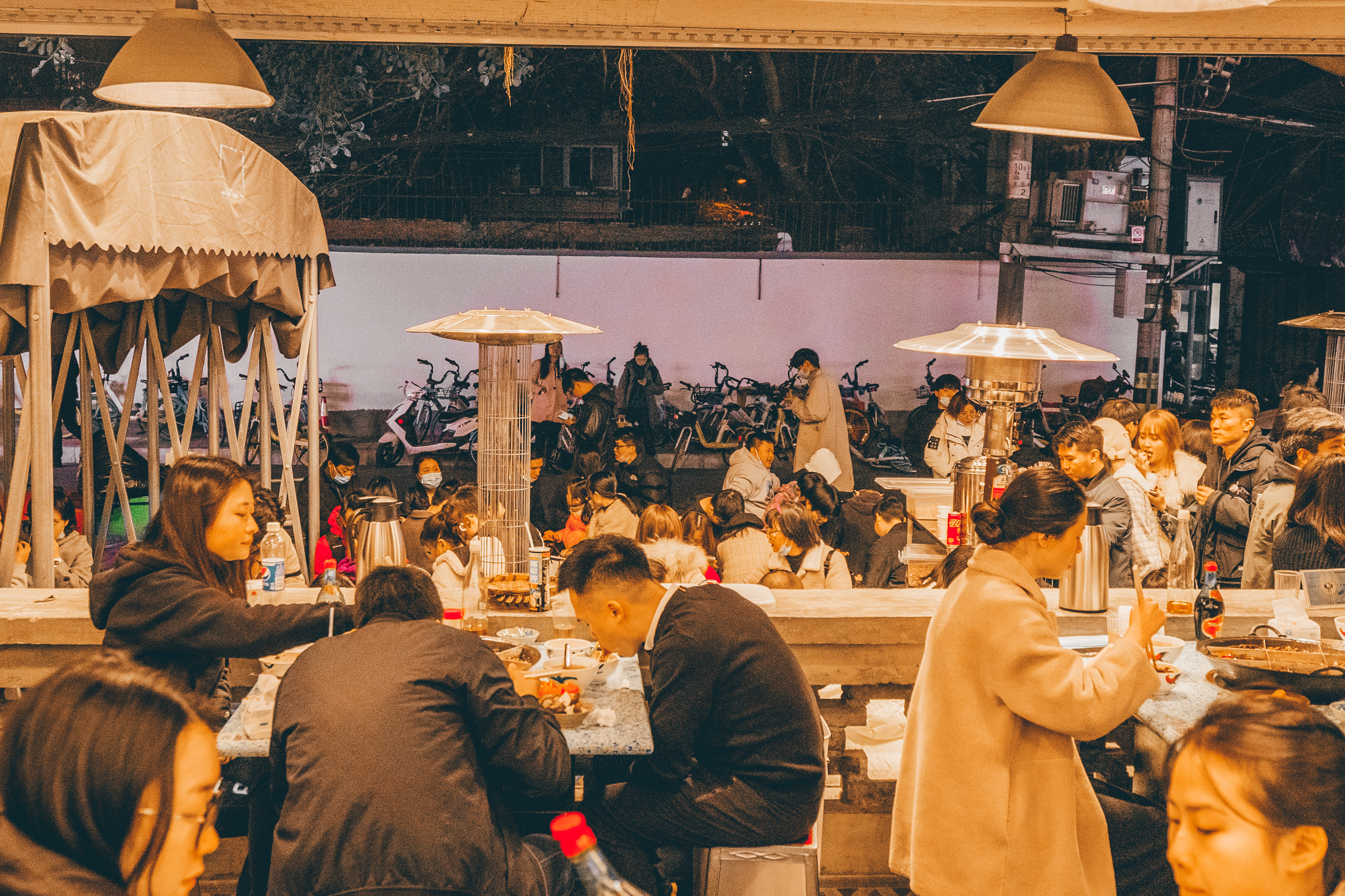 火锅开店成本高如何分析,开餐饮店干锅火锅哪个成本低