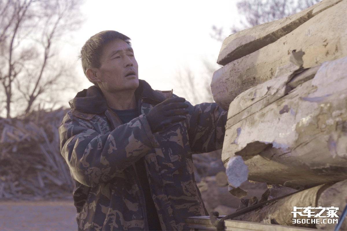 五菱荣光小卡和新卡质量哪个好,皮实耐用良心价双排微卡五菱荣光