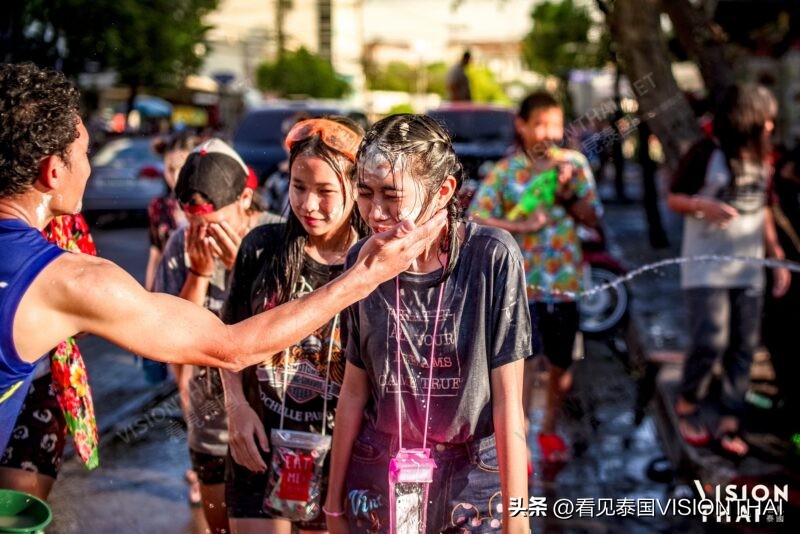 泼水节有没有人们不知道的事,泰国泼水节的正确做法