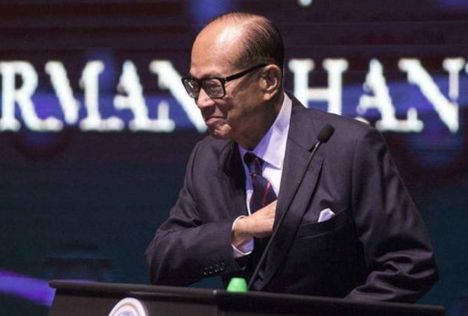 李嘉诚收购屈臣氏后的发展,屈臣氏李嘉诚创业历程