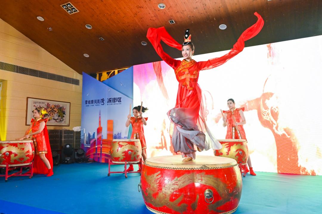 佛山奥特莱斯商业广场现状,佛山奥特莱斯开业视频