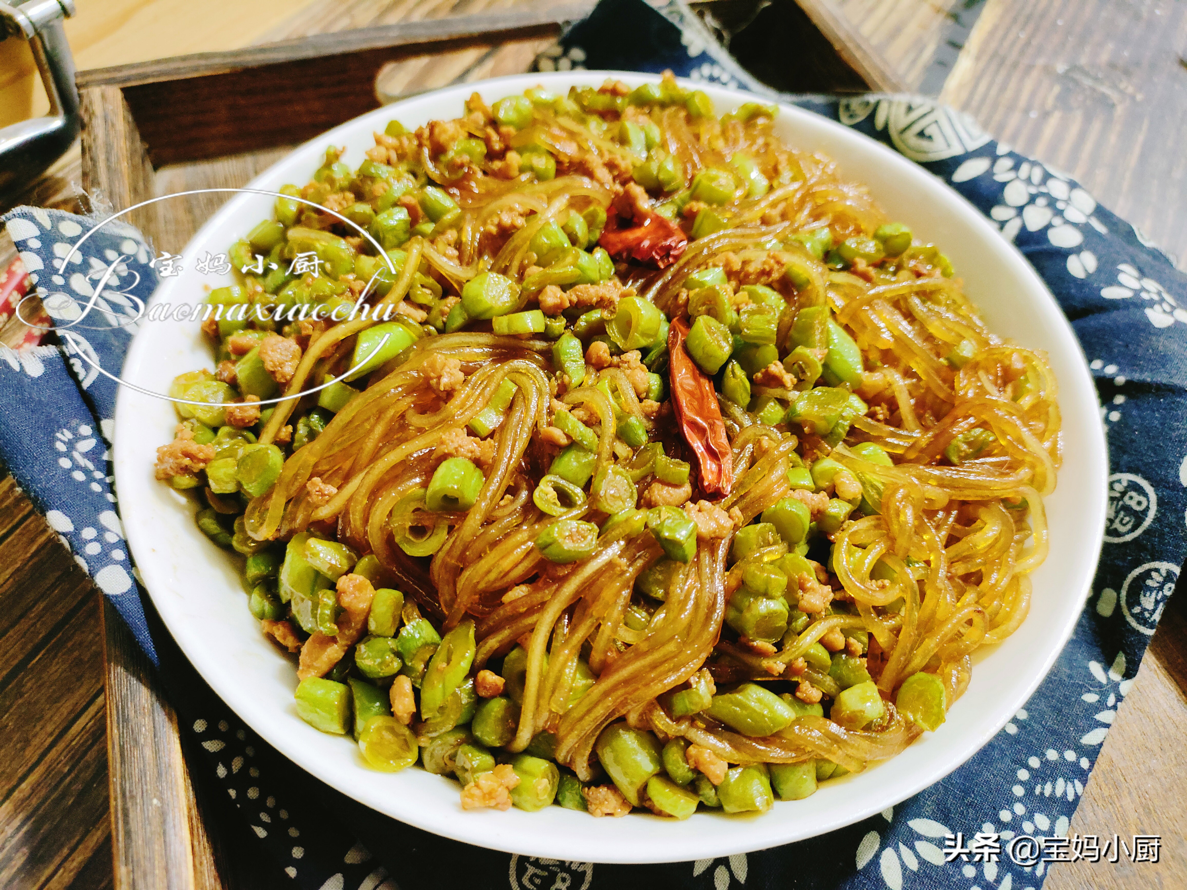 如何炒粉条松散不粘成一团,做粉条的步骤简单