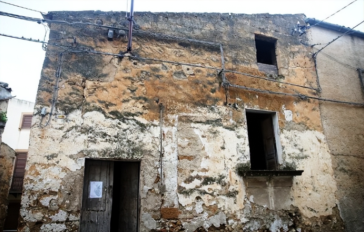 意大利1欧元能买什么,1欧元可以在意大利买别墅吗