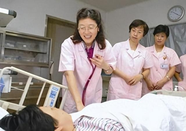 朋友女儿要结婚,朋友女儿结婚后告诉我还要送礼吗