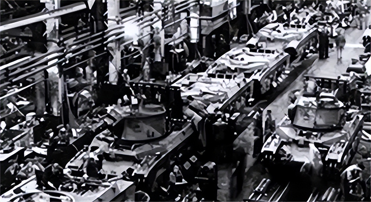 攻入柏林后的苏军,攻入柏林前后死多少苏联人