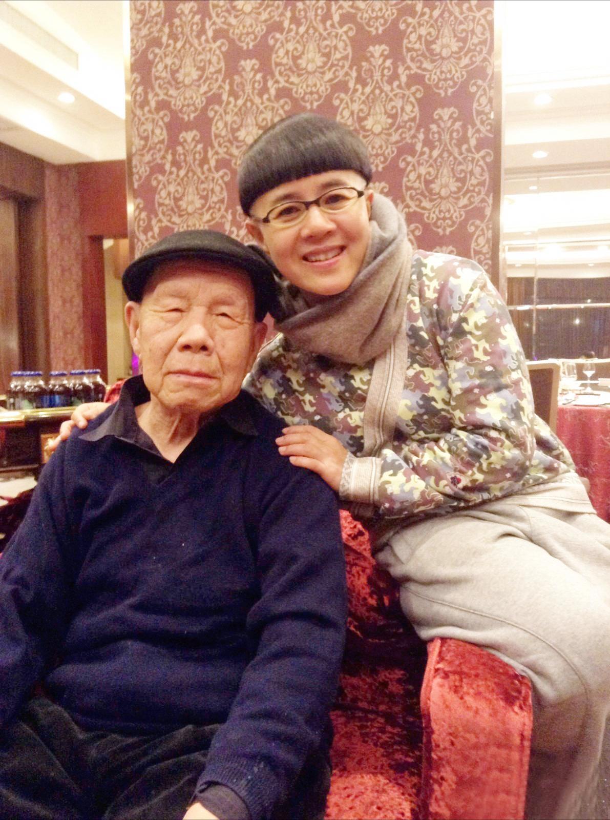 金龟子刘纯燕和王宁回老家,刘纯燕金龟子王宁